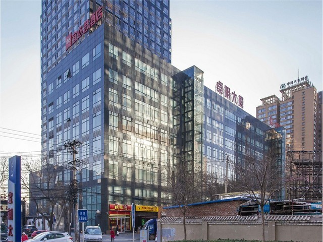 6吨小吊车搬厂收费明细