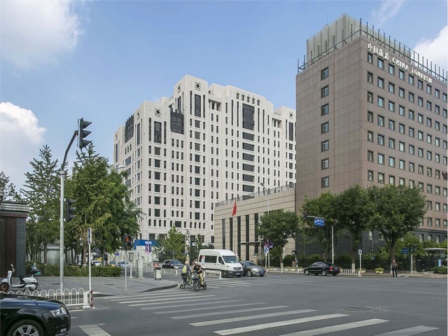 杜邦钢网擦拭纸生产设备